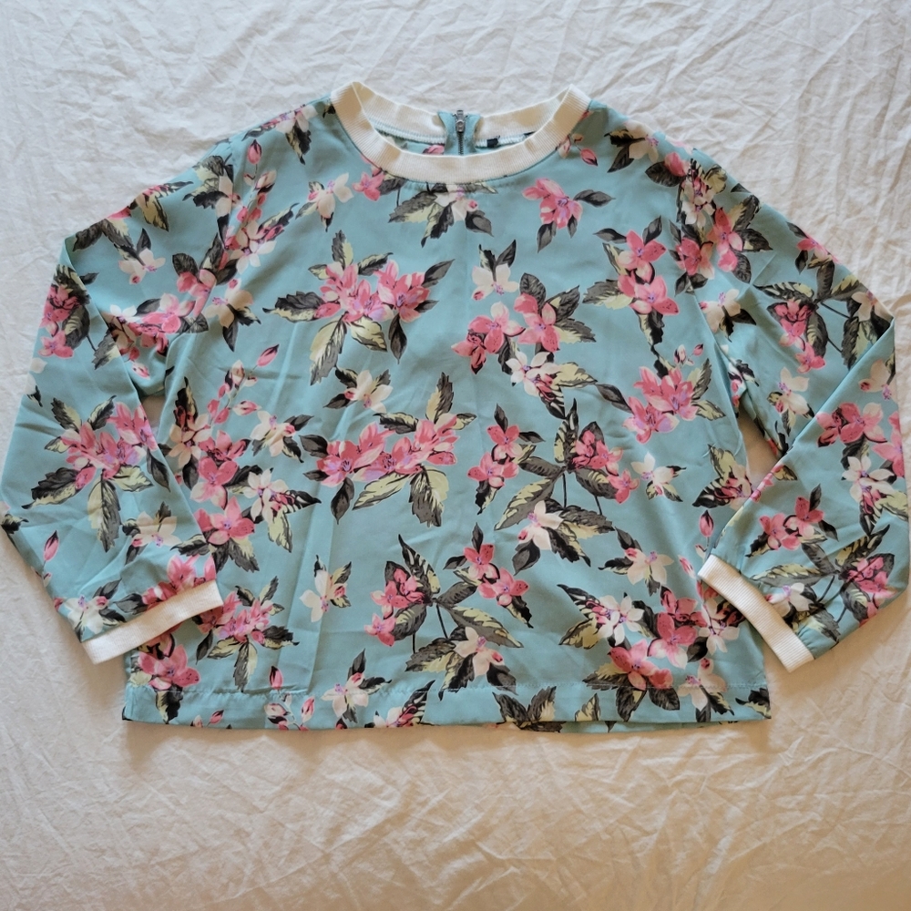 Long-Sleeve Floral Top